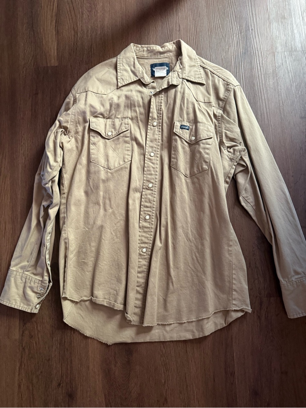 Wrangler Men’s work shirt - Brown Button-Up Shirt with Navy Label